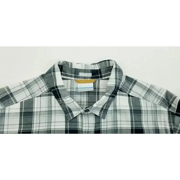 Columbia Large Regular Fit Pocket Logo Tag Short Sleeve Gray White Black Check - Picture 5 of 11